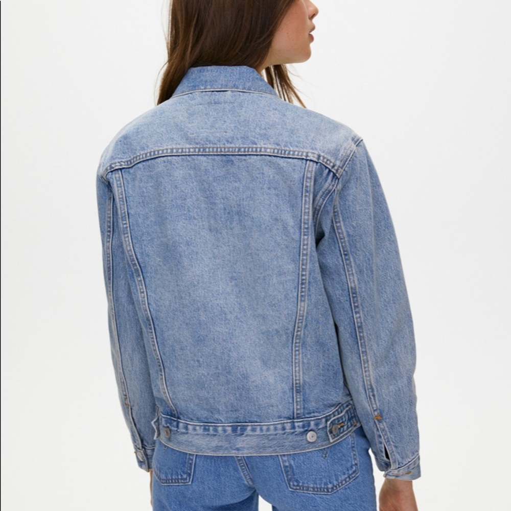 Levi’s ex boyfriend trucker jacket size xs